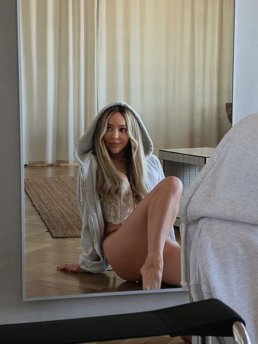 Интим-досуг в Красноярске: Где и как снять ночную бабочку безопасно?